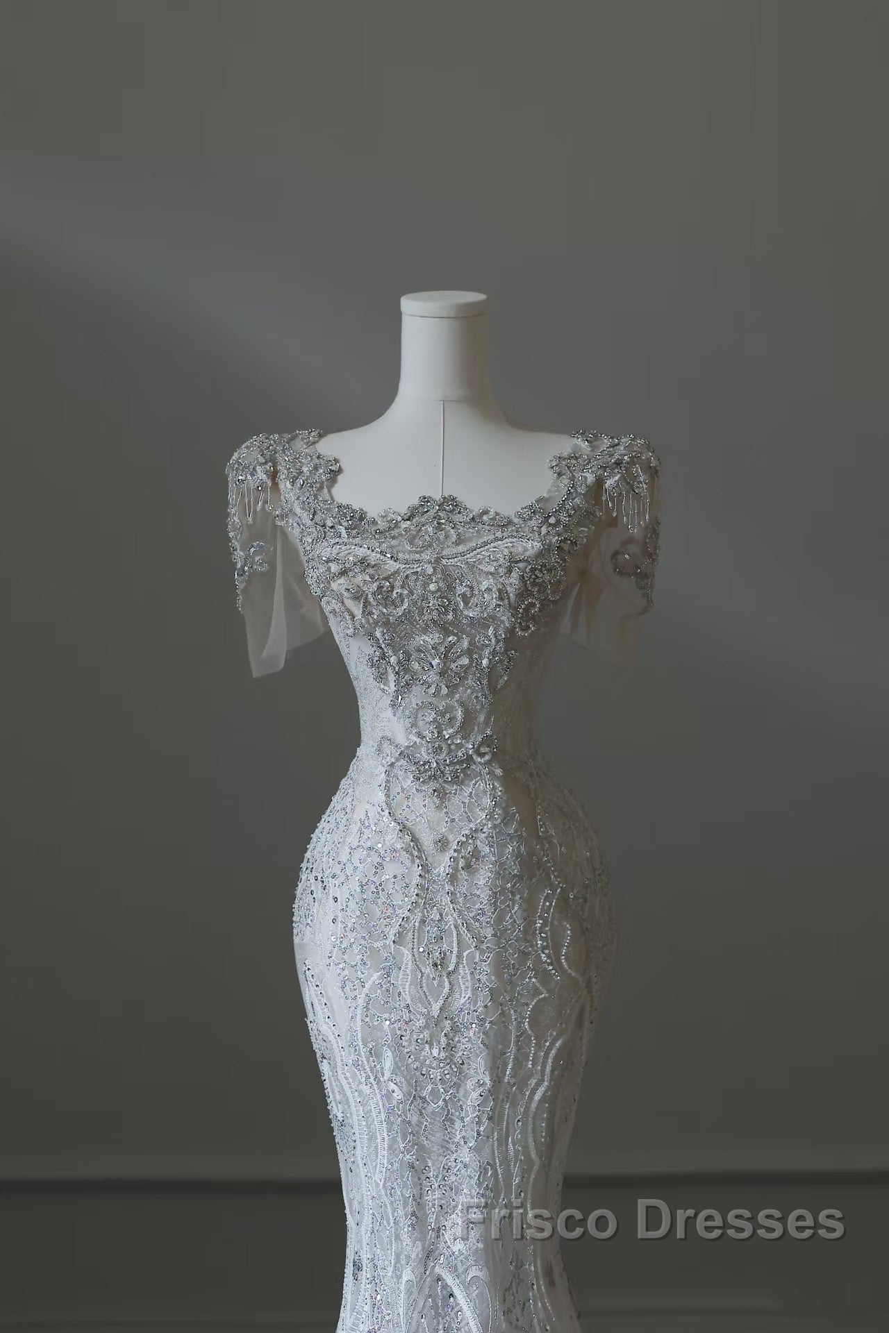 Unique Mermaid Square Neckline Short Sleeves Wedding Dress White Brides Dress