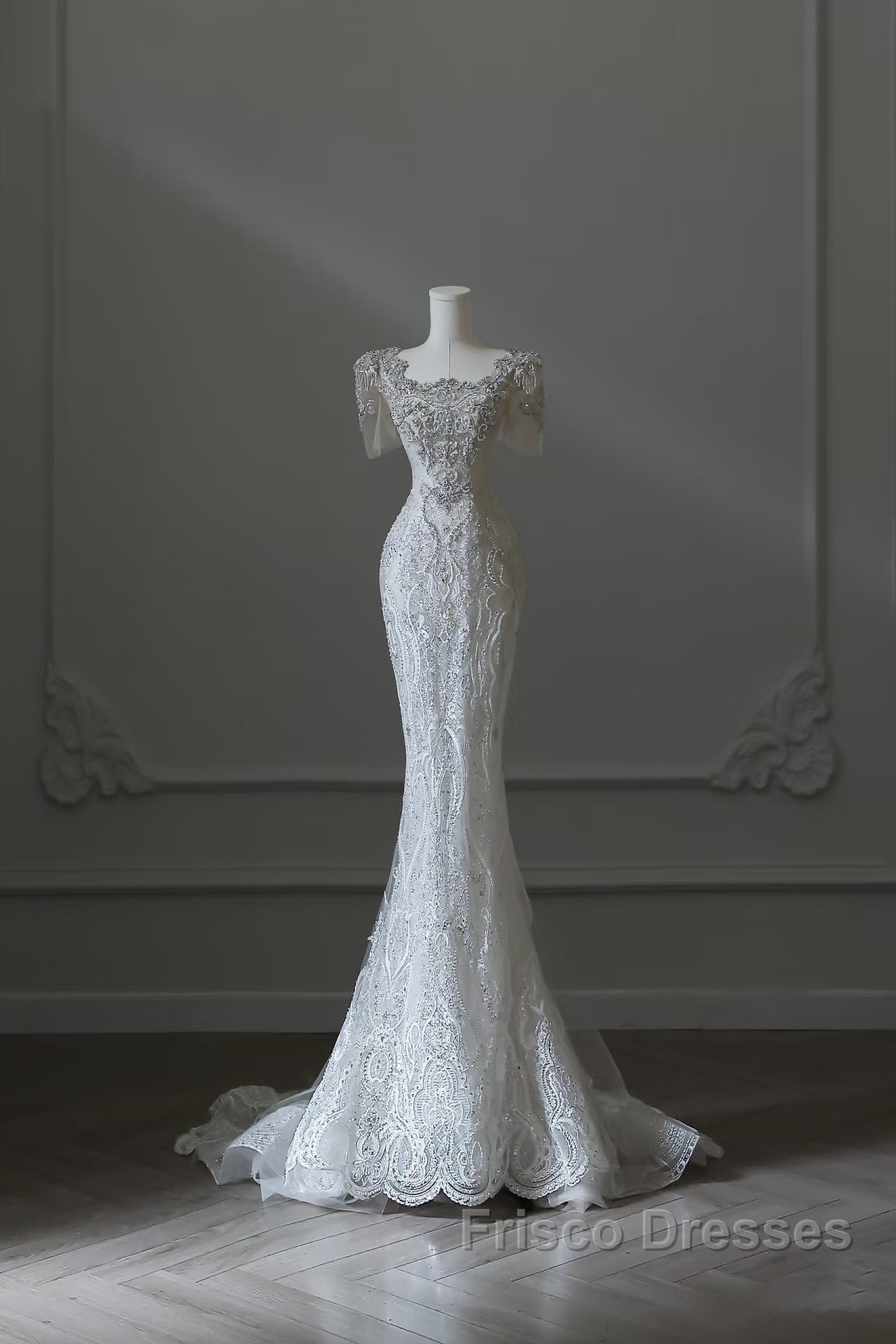 Unique Mermaid Square Neckline Short Sleeves Wedding Dress White Brides Dress