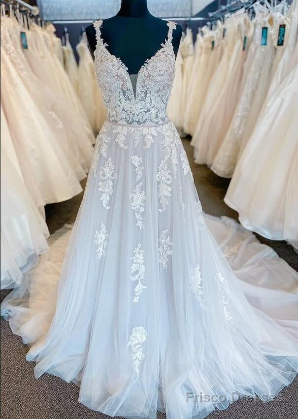 V-Neck Backless Lace/Tulle Wedding Dress Main image