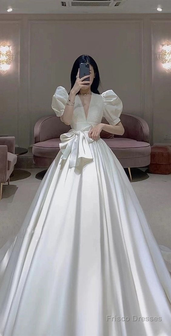V-Neck Puff Sleeves Newest Wedding Dresses, Luxury A-Line Bridal Gowns Prom Dress Main image