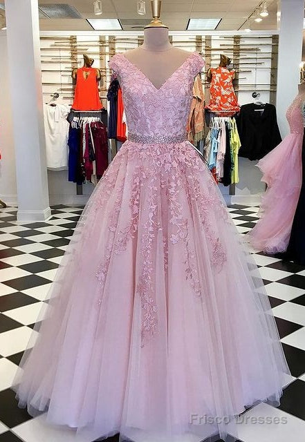 V-Neck Tulle Ball Gown Long Prom Dress With Appliques And Beading,Prom Dresses,Pageant Dress,Evening Dress,Ball Dance Dresses,Graduation School Party Gown Main image