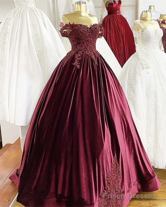 Velvet Ball Gown Wedding Dress Lace Embroidery Off The Shoulder Main image