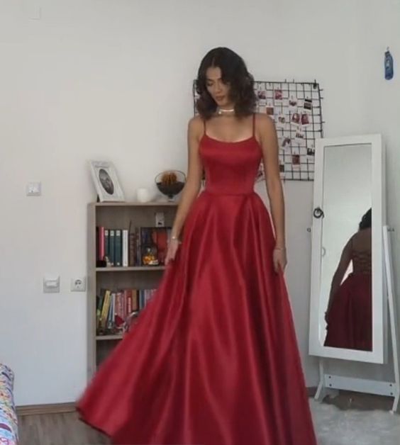 Vintage A Line Straps Floor Length Red Prom Dresses