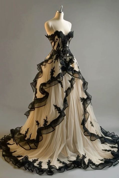 Vintage Ball Gown Sweetheart Black Tulle Prom Dresses Long Ruffles Evening Dress