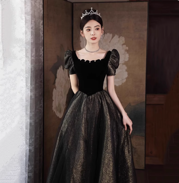 Vintage Black & Gold A-Line Square Neck Puff Sleeve Velvet Gold Shimmer Tulle Long Prom Dress Evening Dress Secondary image