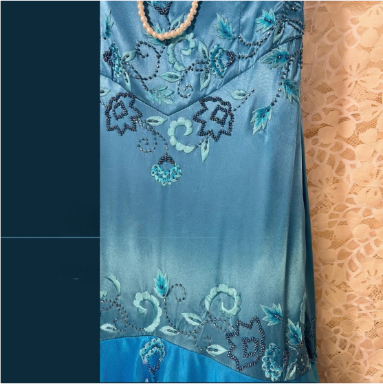Vintage Blue Satin Beaded Embroidery V-Neck Mermaid Prom Dress Secondary image