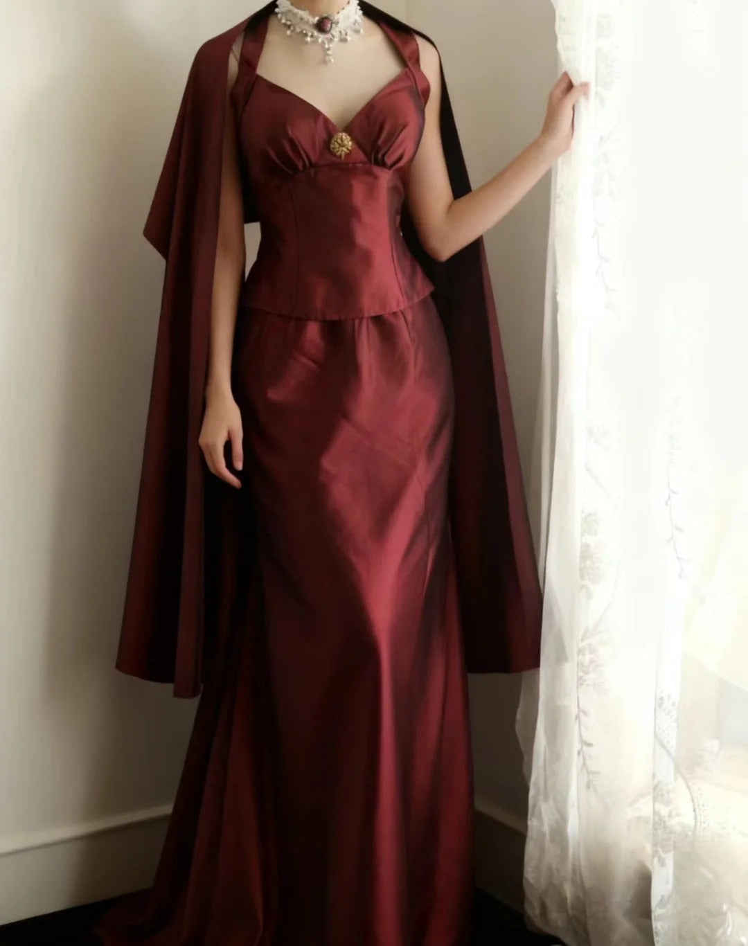 Vintage Burgundy Halter Neck Mermaid Satin Long Prom Dress Evening Dress Main image