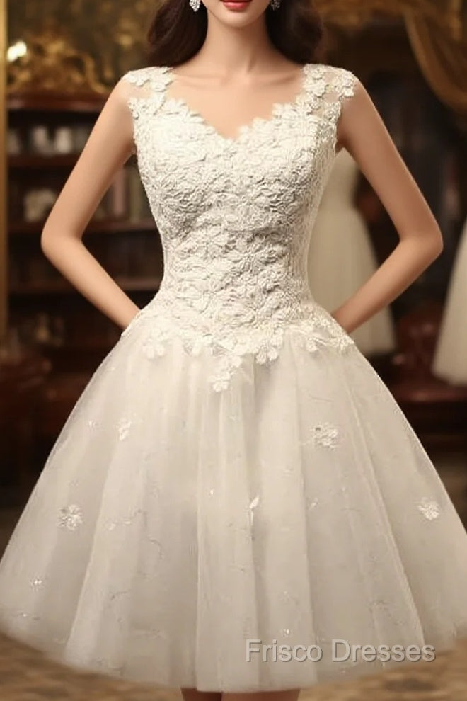 Vintage Cap Sleeves Short Tulle Lace Appliques Wedding Dress Main image
