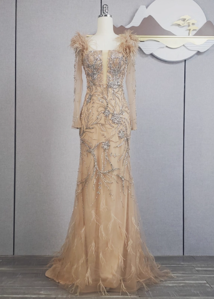 Vintage Champagne Mermaid Long Sleeve Square Neck Feather Beaded Tulle Long Prom Dress Evening Dress