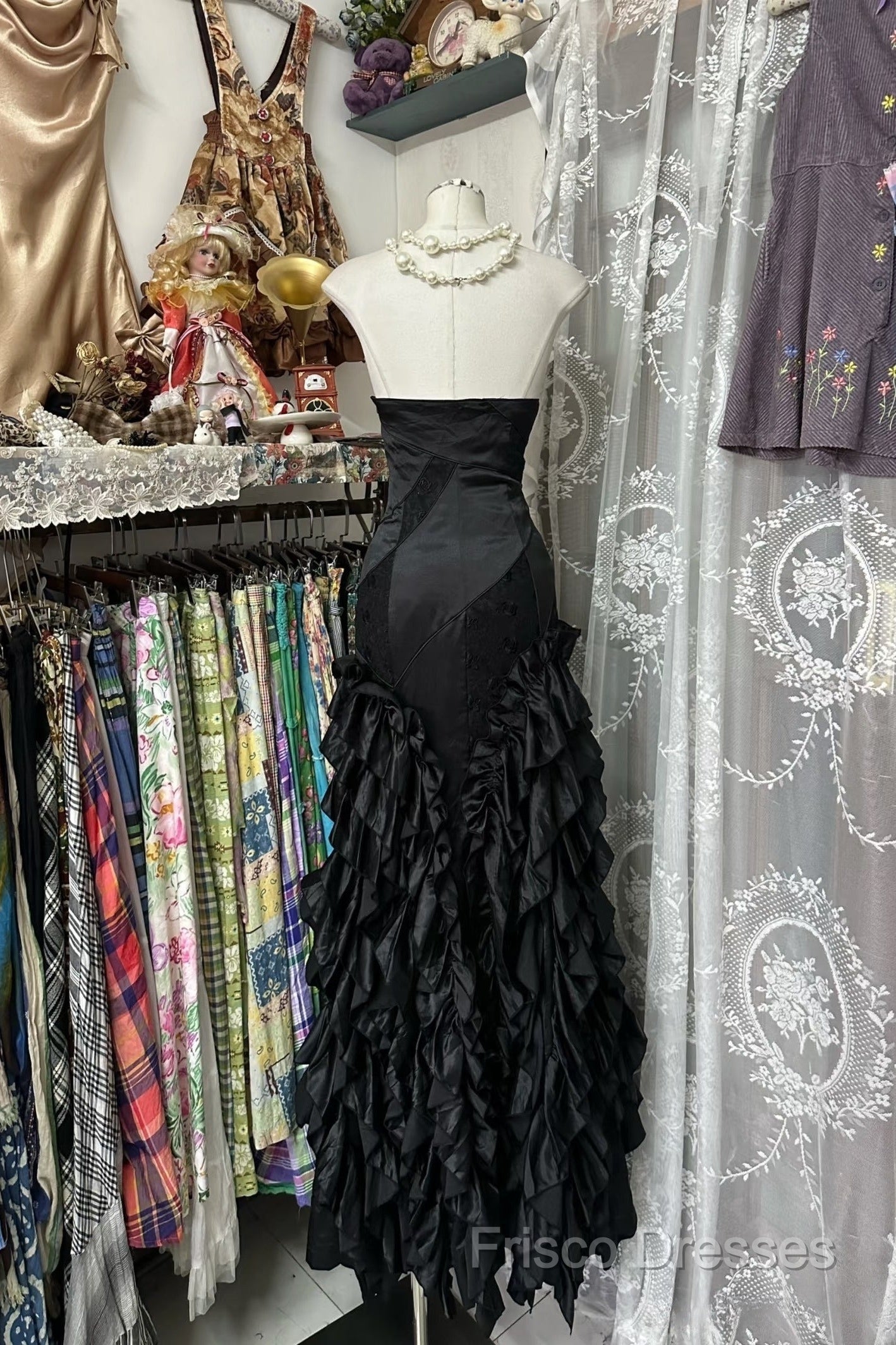 Vintage Fashion Mermaid Sweetheart Black Floor Length Formal Dress Formal Prom Dress Secondary image