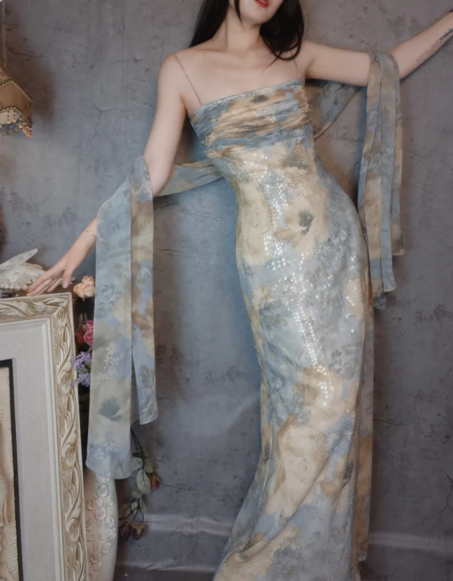 Vintage Fitted Spaghetti Strap Sequined Long Prom Dress Evening Dress Main image