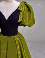 Vintage Green A-Line V-Neck Puff Sleeve Satin Long Prom Dress Evening Dress
