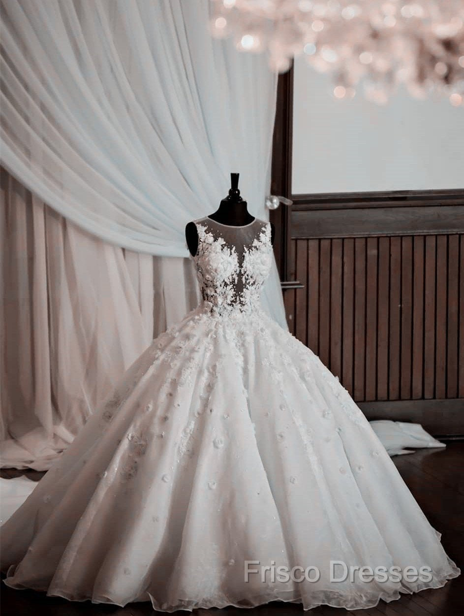 Vintage Illusion Neckline Lace Wedding Dress Ball Gowns Secondary image