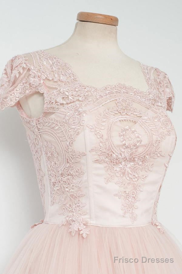 Vintage Knee-Length A-Line Pearl Pink Homecoming Dress With Lace Secondary image