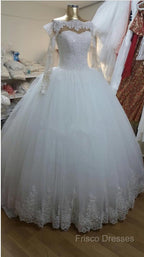Vintage Lace Appliques Long Sleeves Tulle Wedding Dress Ball Gowns