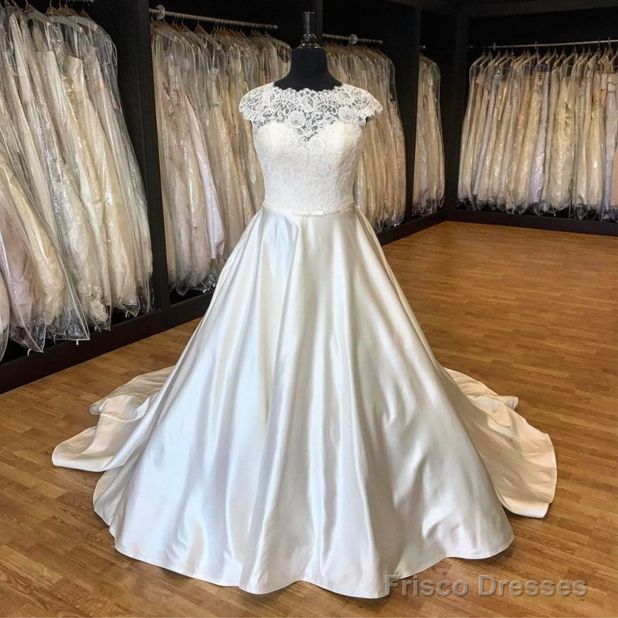 Vintage Lace Cap Sleeves Satin Wedding Dresses Ball Gowns Main image