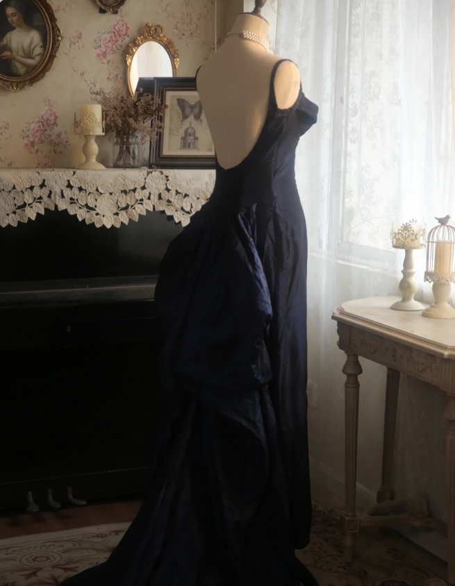 Vintage Navy Blue Mermaid Spaghetti Strap Square Neck Backless Satin Train Prom Dress Evening Dress Secondary image