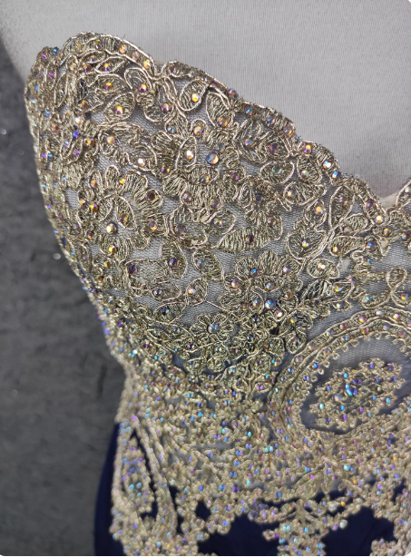 Vintage Navy Blue Sweetheart Neck Lace Rhinestone-Embellished Tulle Long Prom Dress Evening Dress Secondary image