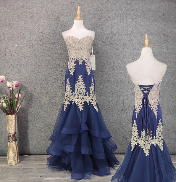 Vintage Navy Blue Sweetheart Neck Lace Rhinestone-Embellished Tulle Long Prom Dress Evening Dress Main image