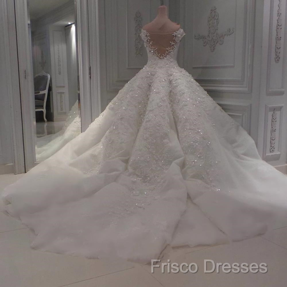 Vintage Off The Shoulder Ball Gowns Couture Wedding Dress Lace Appliques Secondary image