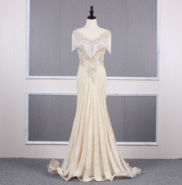 Vintage Off-White Mermaid Crew Neck Fringed Beaded Lace Train Prom Dress Evening Dress