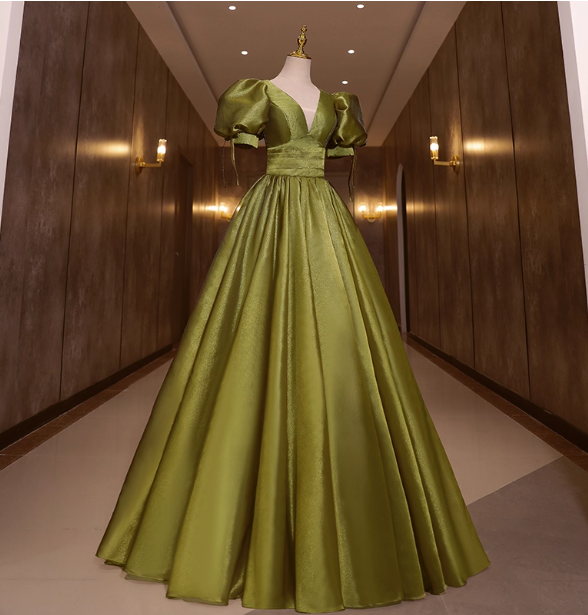 Vintage Olive Green Deep V-Neck Puff Sleeve Satin Long Prom Dress Evening Dress Secondary image