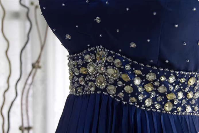 Vintage Royal Blue A-Line Halter Neck Rhinestone Satin Long Prom Dress Evening Dress