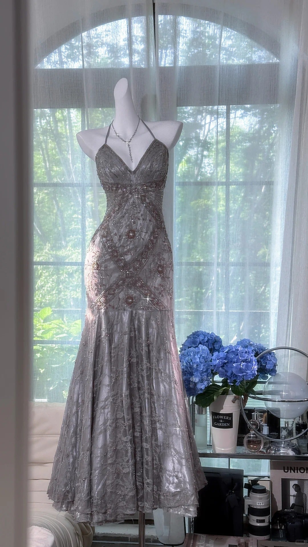 Vintage Silver-Grey Mermaid Backless Beaded Lace Long Prom Dress Evening Dress Main image