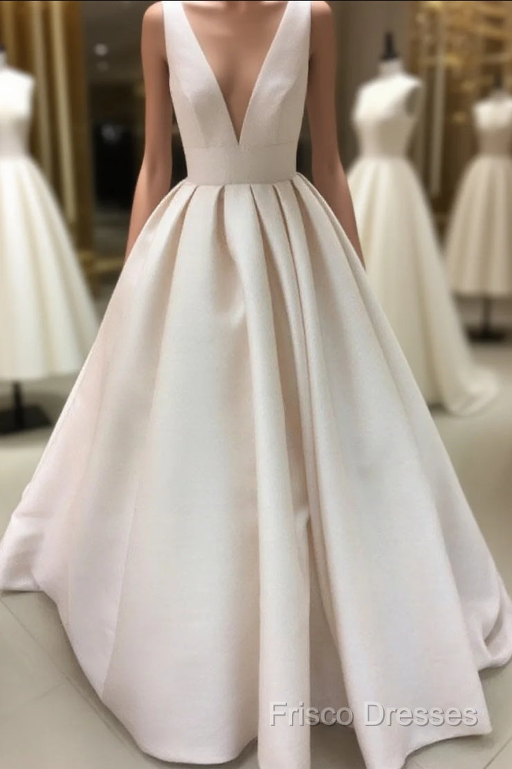 Vintage Style V-Neck Satin Wedding Dress Ball Gown Main image