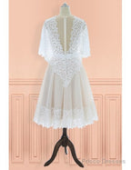 Vintage V-Neck Lace Knee Length Wedding Dress With Sleeves