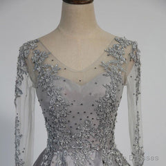 Vintage V-Neck Long Sleeves Appliques Beading Long Evening Dress