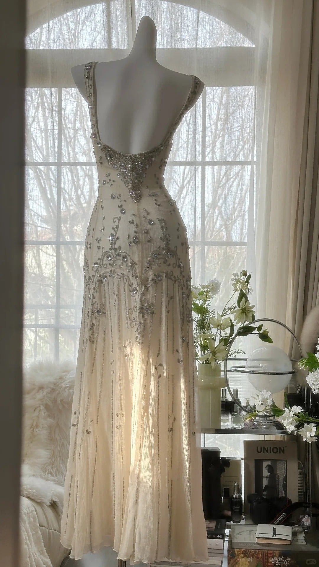 Vintage Ivory Beaded Chiffon Mermaid Prom Dress Secondary image