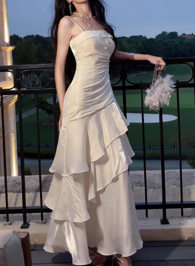 Vintage-Inspired Birthday Party Dresses Under $160 White Ruffled Layered Fairytale Graduation Prom Dresses