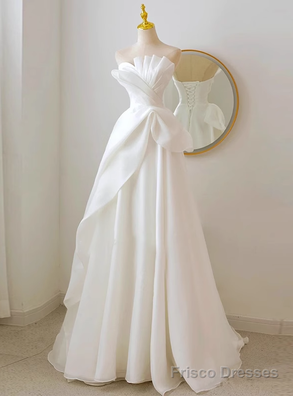 White Organza Strapless Pleats Wedding Dress Main image