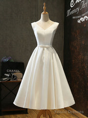 White Round Neck Satin Short Prom Dress White Homecoming Dress