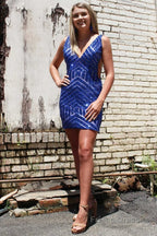 White Sequins V-Neck Tight Homecoming Dress