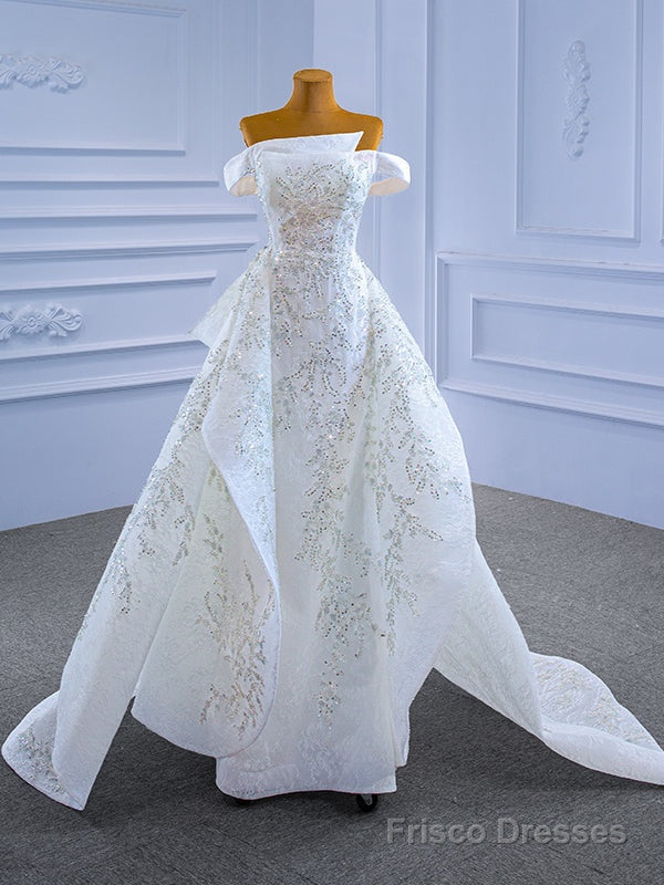 White Sheath Lace Beading Sequins Wedding Dress Main image