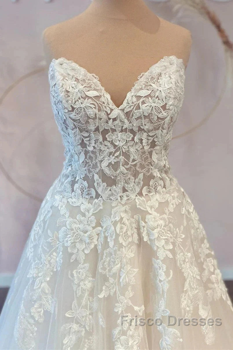 White Sweetheart A-Line Wedding Dress Tulle Lace Bridal Dress With Sweep Train Off Shoulder Elegant