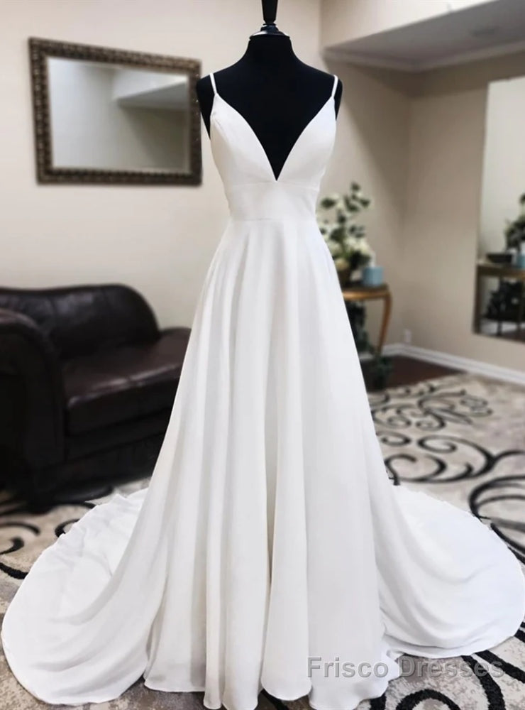 White V-neck Lace Backless Wedding Dress Main image