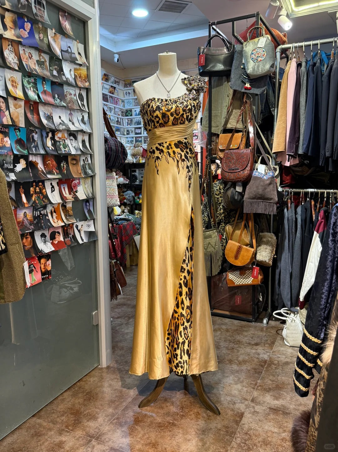 Wild Gold-Brown Leopard Print One-Shoulder Satin Long Prom Dress Evening Dress Secondary image