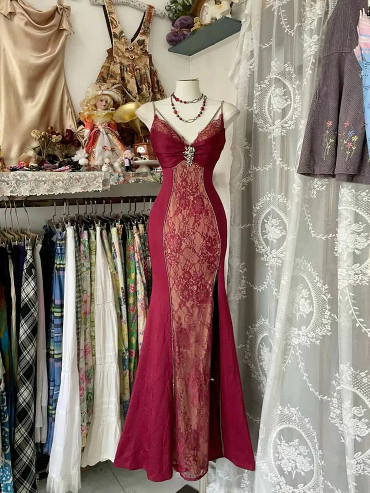 Wine Red Mermaid Straps Sweetheart Party Dress, Wine Red Lace Prom Dress Main image