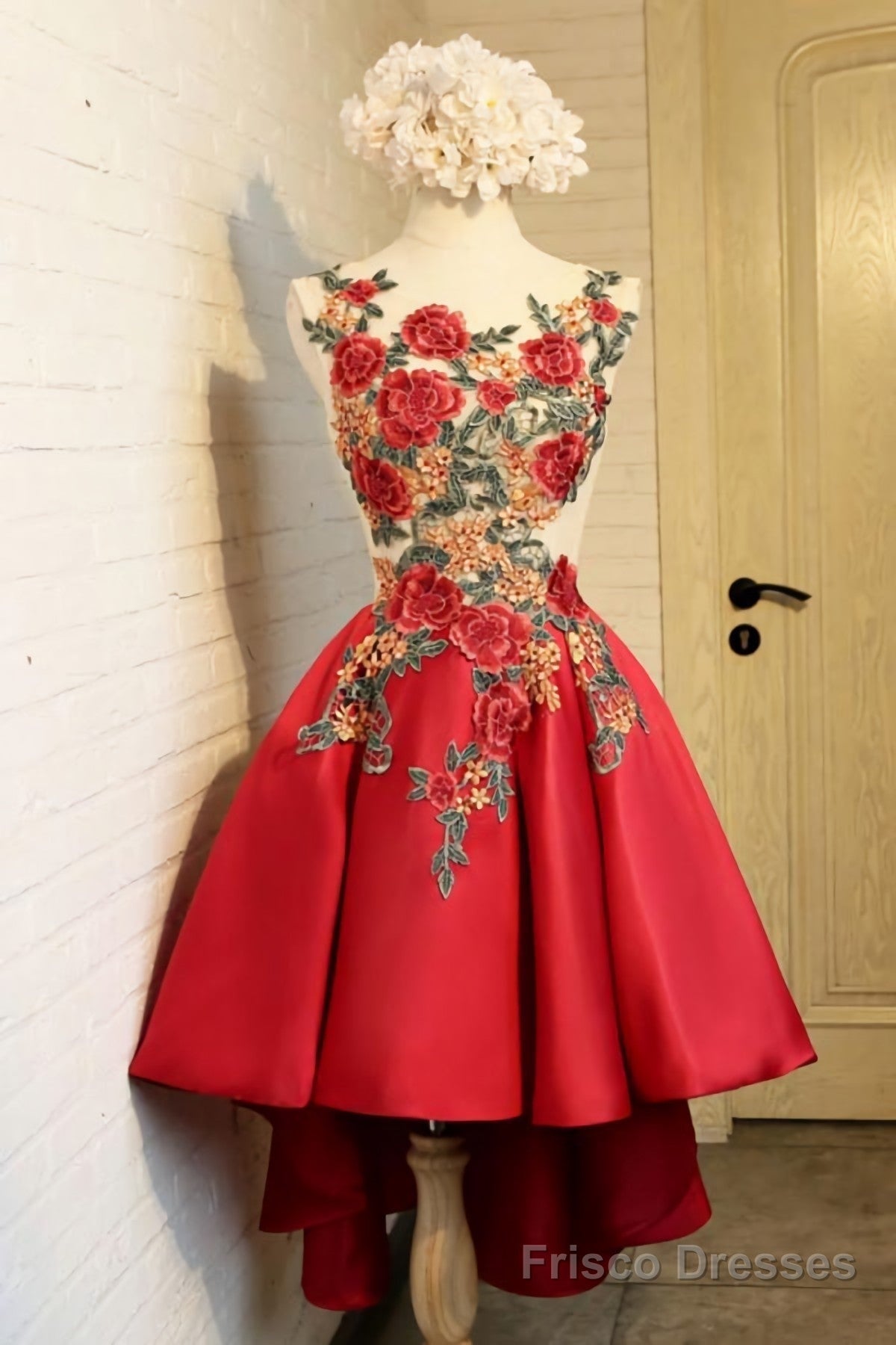 A Line Red Appliques Lace High Low Lace Up Satin Scoop Homecoming Dresses Main image