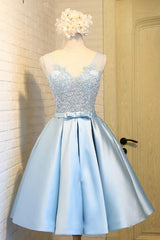 Sky Blue A Line V Neck Short Prom Dresses, Appliques Lace Homecoming Dresses