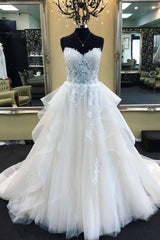 Biztunnel Long A-Line Strapless Lace Tulle Wedding Dress