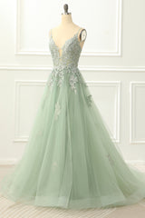 Spaghetti Straps Tulle Green Prom Dress With Appliques